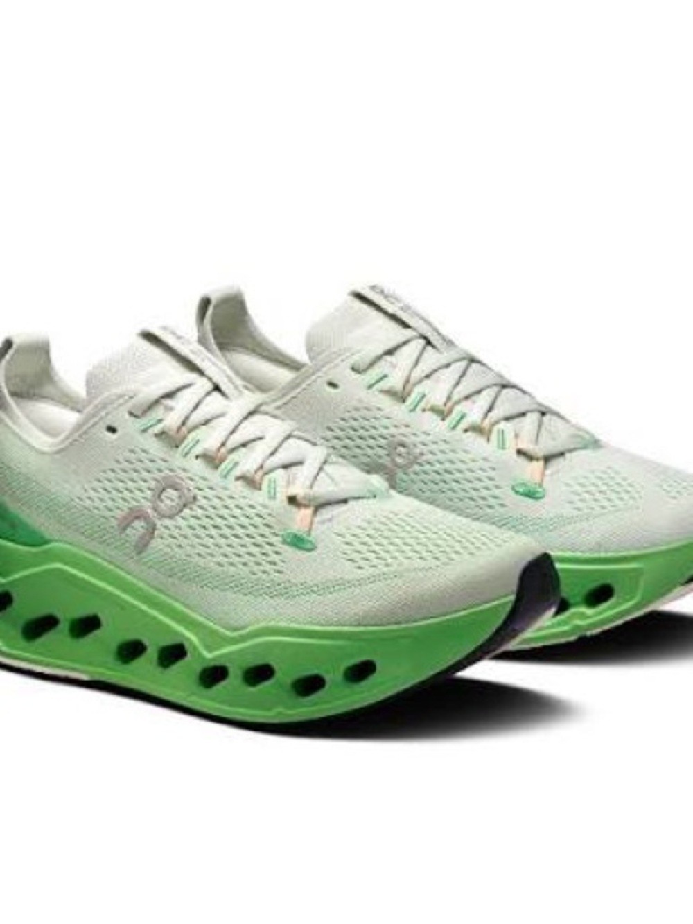 On Running Women’s Cloudsurfer Max